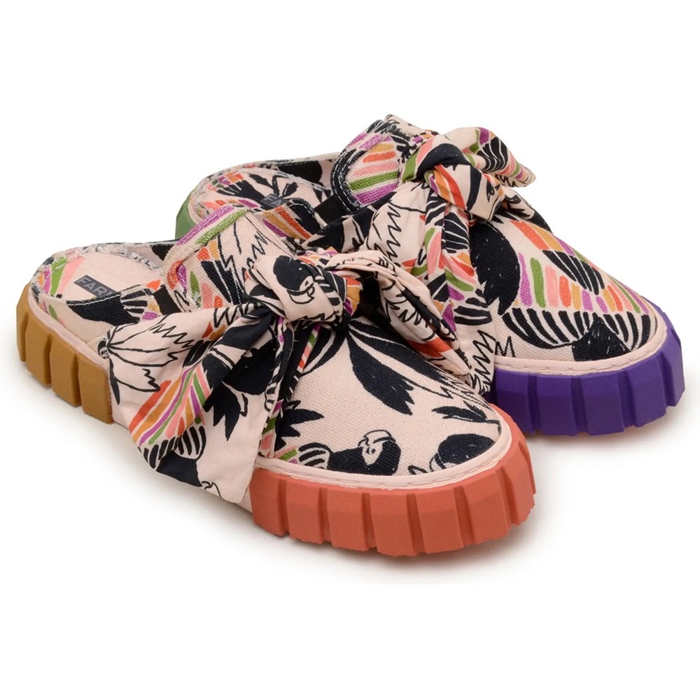 ISO: Farm Rio Birds Platform Mule Sneaker with Bow